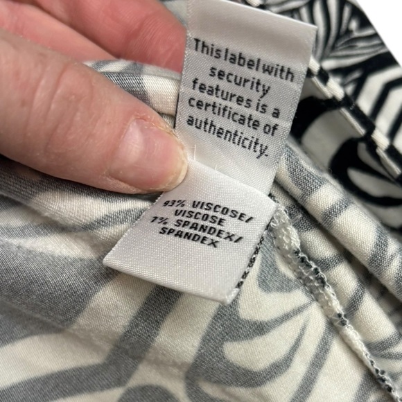 Diane von Furstenberg Dress Black White New Jeanne Two Silk Jersey Wrap Size 2 - Picture 4 of 11